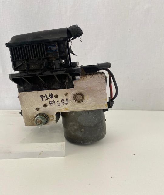 Pompa ABS  8e0614111t Volkswagen VW Passat B5.5 (facelift) seria