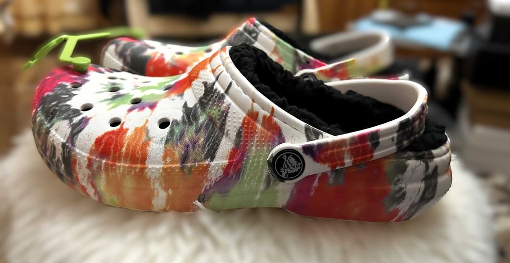 Saboti Crocs Classic Tie-Dye Lined,multicolor,marimea 37-38,super pret