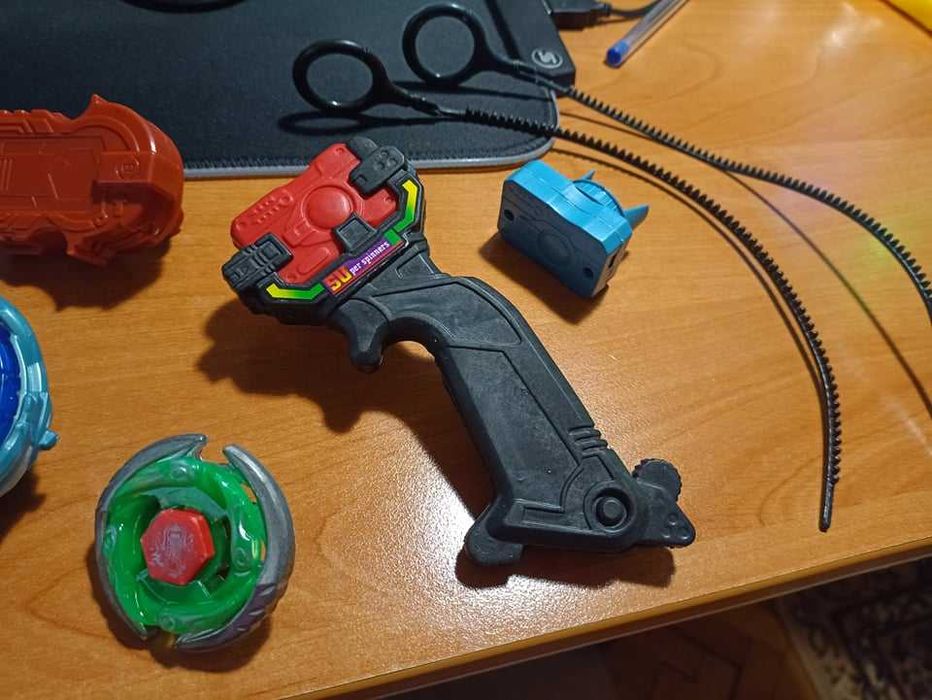 Оригинални метални блейблейдове Metal Fusion с изтрелвачки