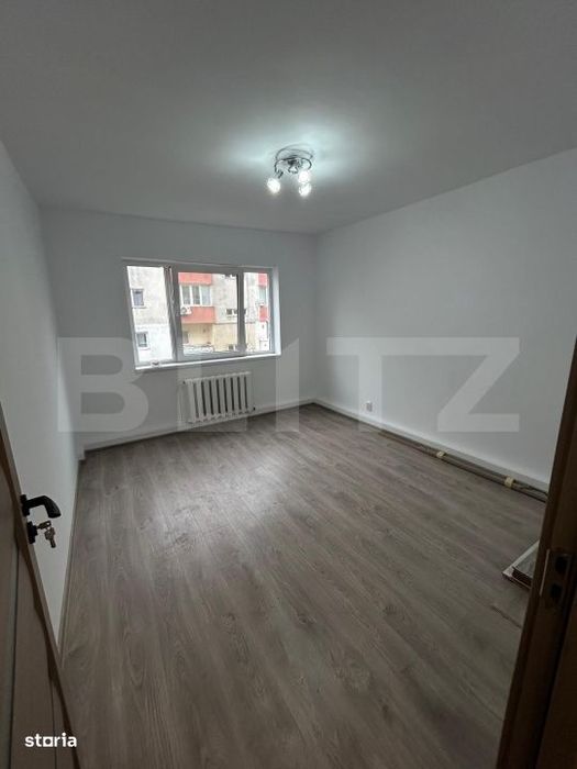 Apartament 2 camere, etaj 2 INTERMEDIAR luminos, renovat complet – L