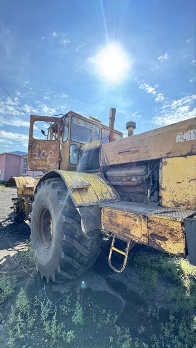 Продам К-700 2 единицы