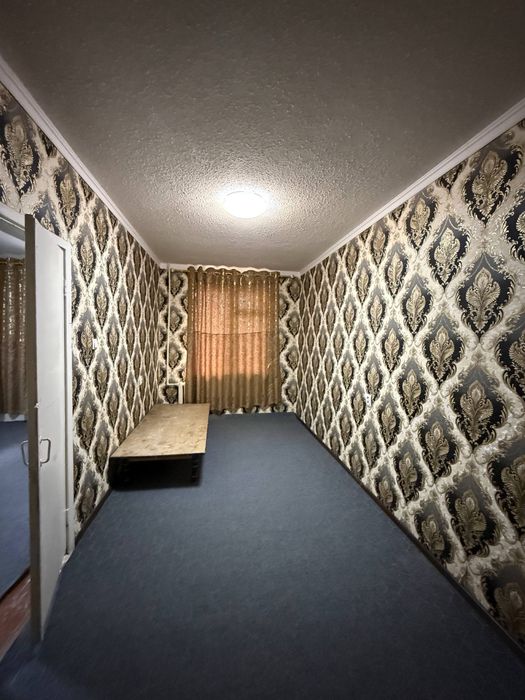 Срочно ижарага берилади пединститут 14 2- мактаб олдида 2 хона 3-етаж