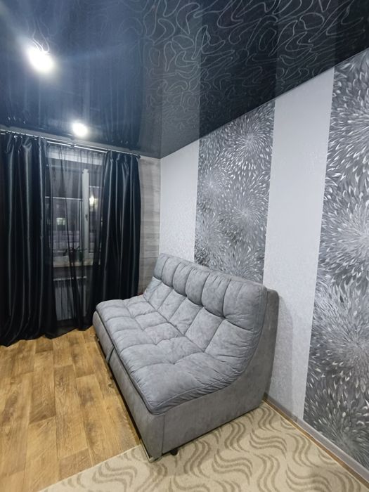 Продам двух комнатную квартиру