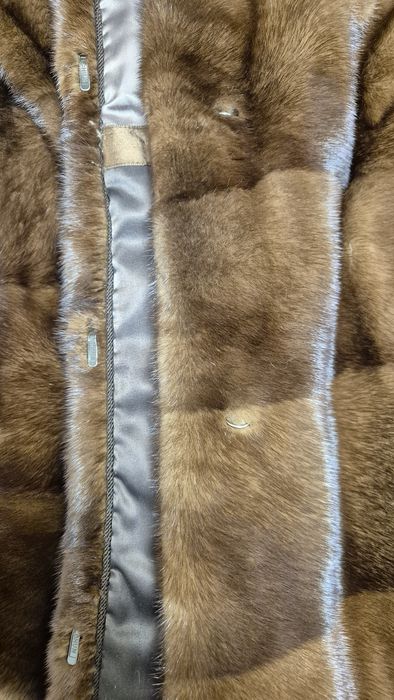 Продам  Норковую шубу