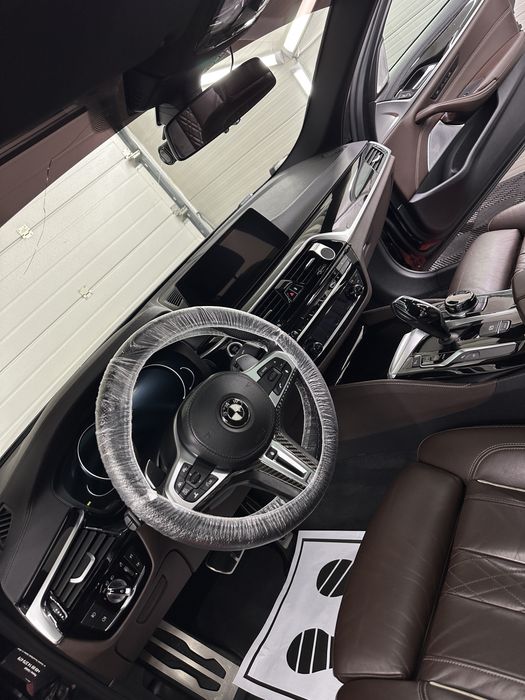 BMW 540i xDrive M Sport | B58 | Configurație foarte bine echipată