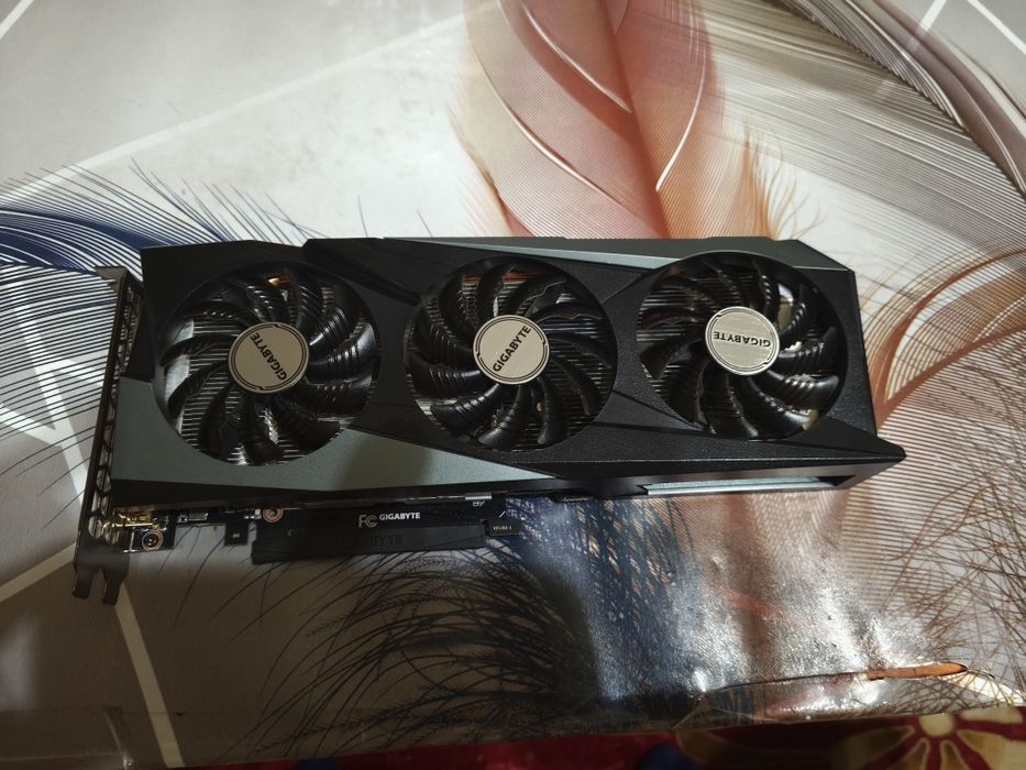 Продам видеокарту