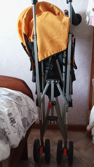 Коляска прогулочная