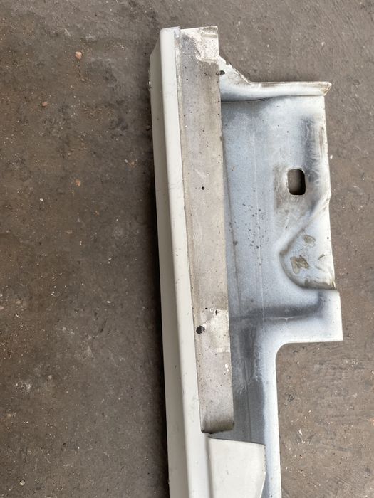 Прагове и стопове за мерцедес w212 авангард