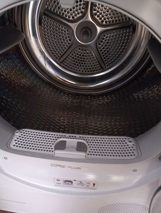 Сушилня с термопомпа Бош Bosch Serie 6 A++ 8кг  с две години гаранция!