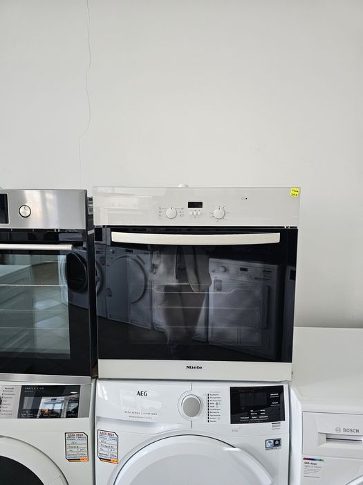 Фурна за вграждане Míele