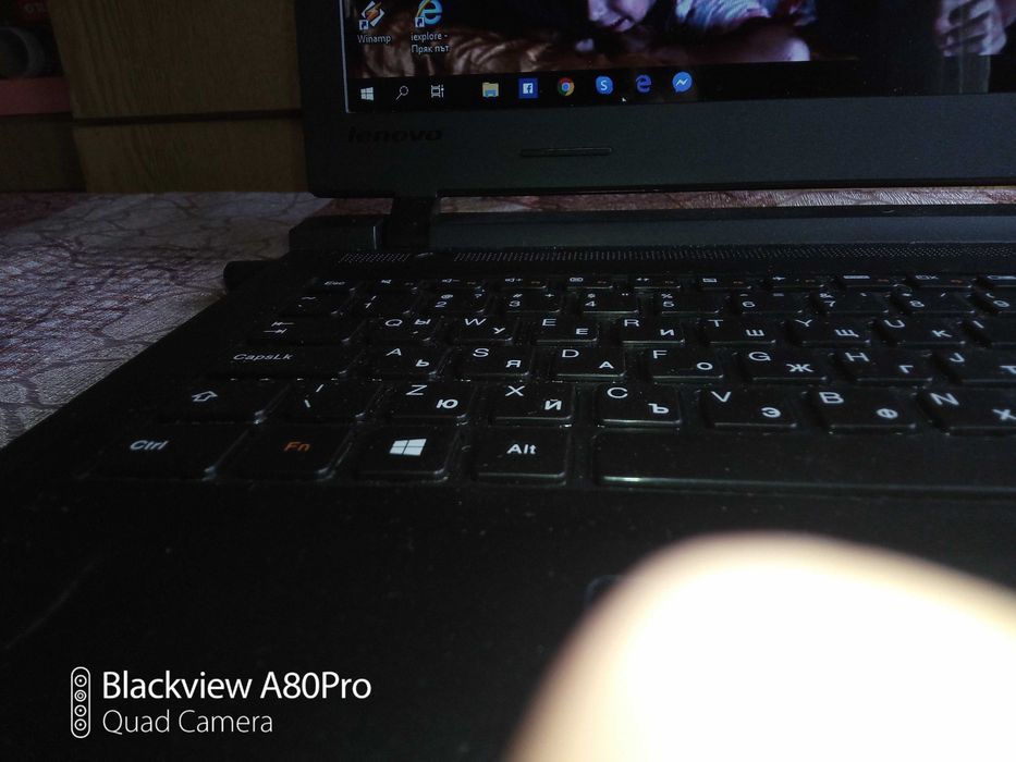 Лаптоп Леново.           .