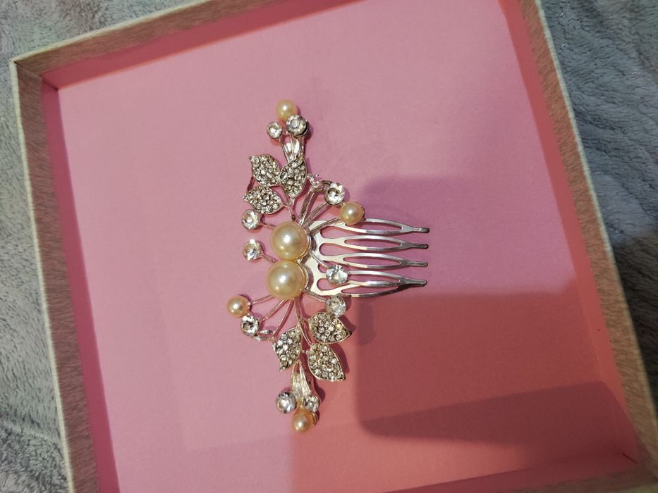 Аксесоари за коса