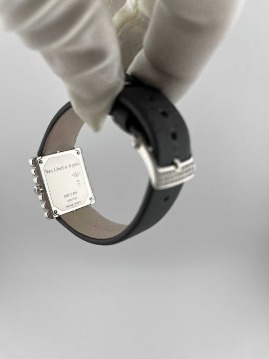 Женские часы Van Cleef