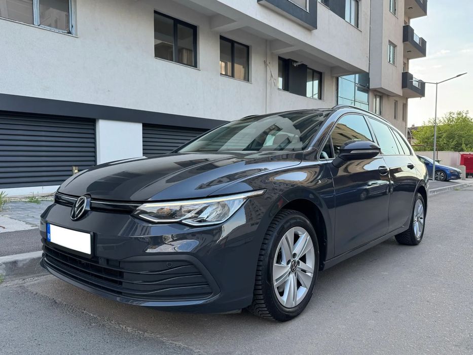 Volkswagen Golf Unic proprietar 2.0d DSG Cockpit Pilot adaptiv Car Play etc