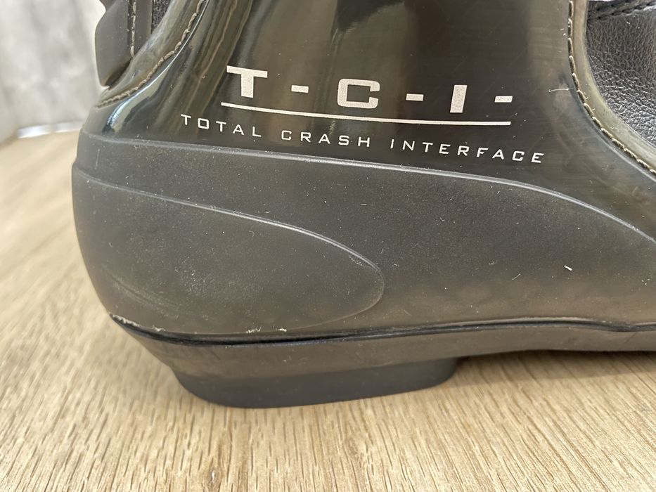 Cizme moto DAINESE 42/43/44 noi