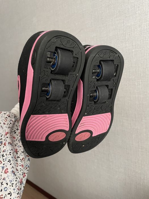 Heelys роликовые кроссовки