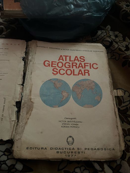 Atlas Geografic scolar