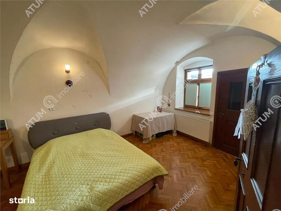 Apartament cu 2 camere decomandate la casa in zona ultracentrala Sibiu