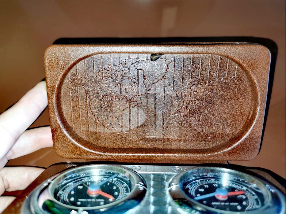 Полеви часовник Lambert колекция SOSL будилник с кожен калъф стомана