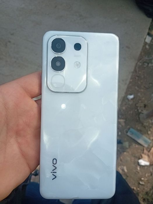 Vivo y29 256/8 gb