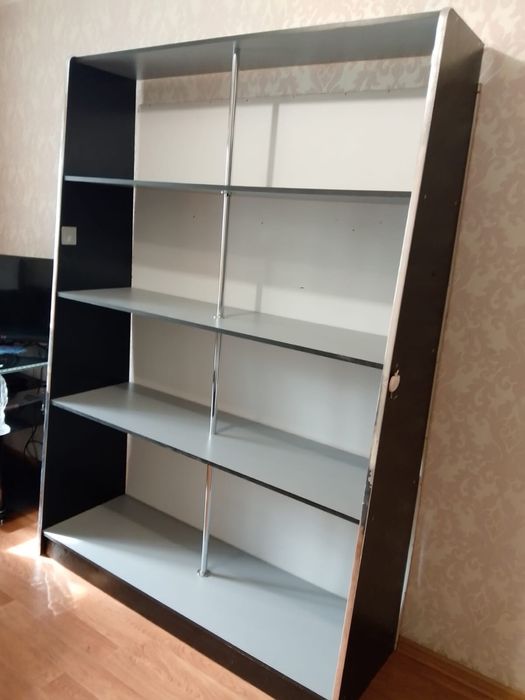 Продам большой шкаф б/у