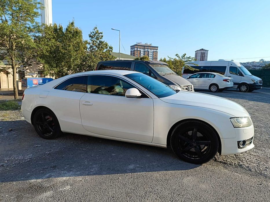 AUDI A5 2009 — imagine 5