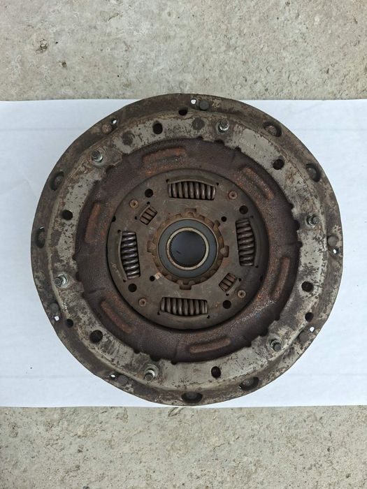 Двоен сух съединител за Ford Eco Sport 1.5 бензин автоматик