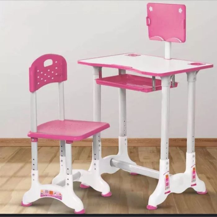 Детский стол со стульчиком