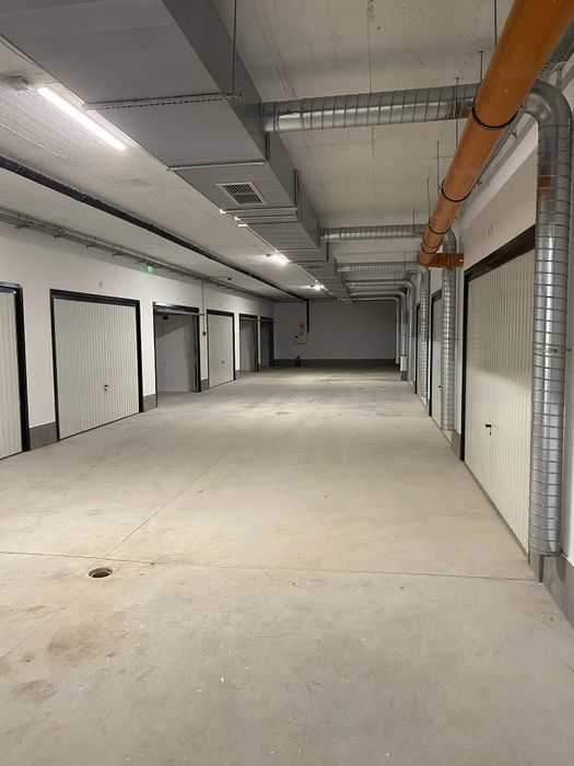 Гараж под наем Връбница 1