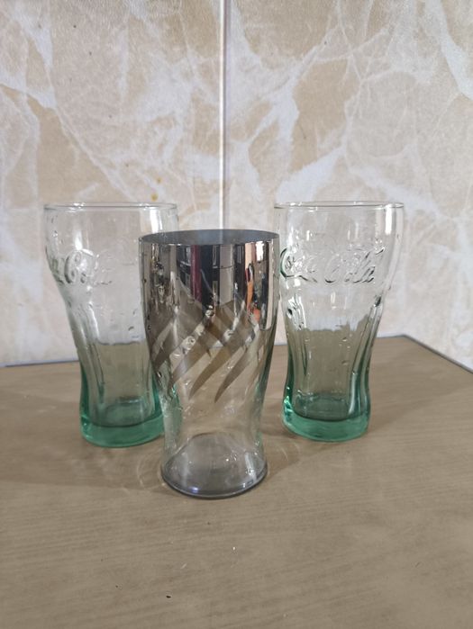 Стаканы, стопки, рюмки