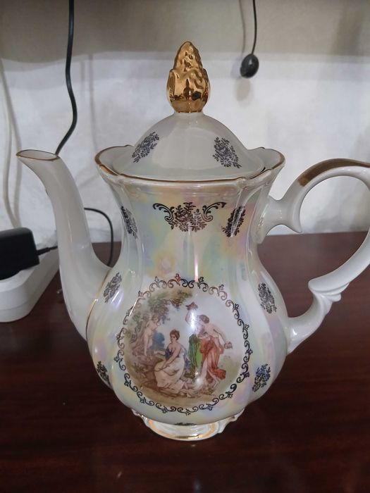 Чайник для дорогих гостей
