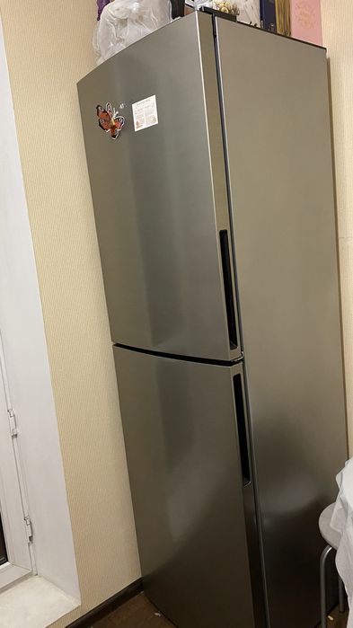 Холодильник в идеальном состояний