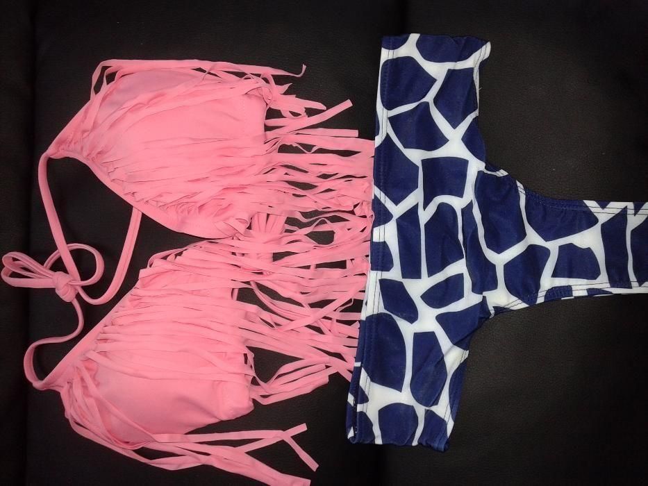 Costum de baie cu franjuri- imprimeu floral/multicolor