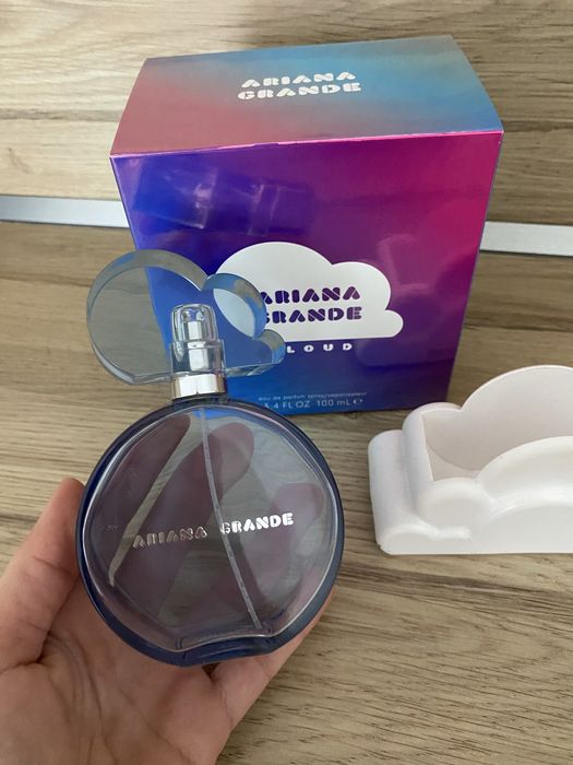 Парфюм шише Ariana Grande