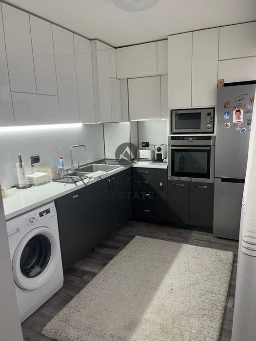 Продава се Двустаен апартамент в Пловдив, Кючук Париж - 67 кв.м за 1071 €/кв.м - Снимка #4