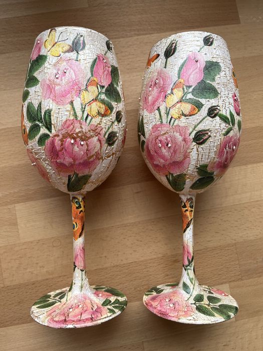 Комплект от 2 броя чаши с техника декупаж