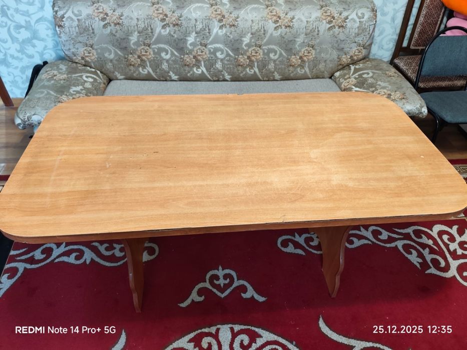 Продается 2 дивана б/у