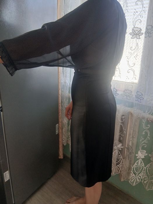 Продам  платья..