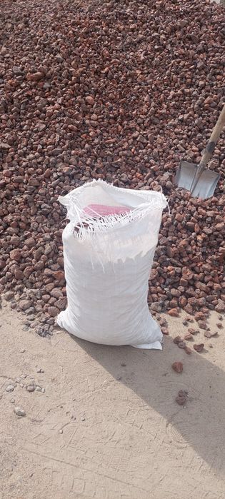 Отсев, песок, щебень в мешках