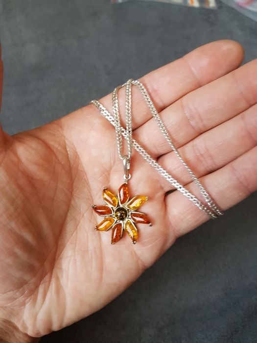 Superb lant cu pandantiv chihlimbar,argint 925,Italy nou,deosebit