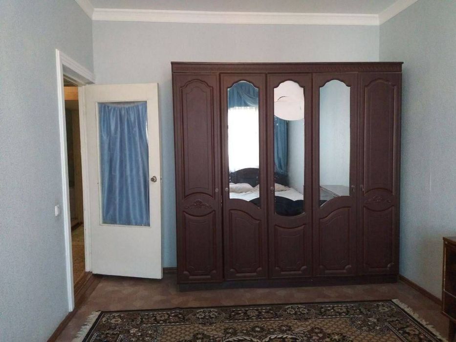 Ижарага Юнусабад 19 кварталда 2 хона уй