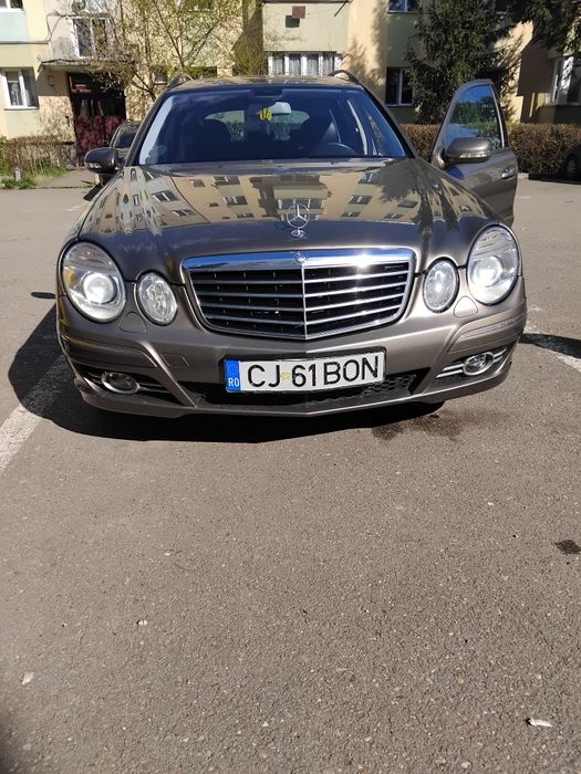 Vand Mercedes-Benz E320
