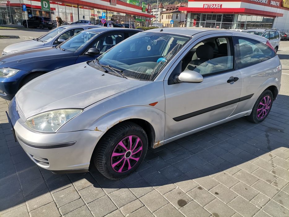 Ford focus 2004 benzina  1,6 inmatriculat ro itp asigurare 12.2026 perfect functionala 170.000km