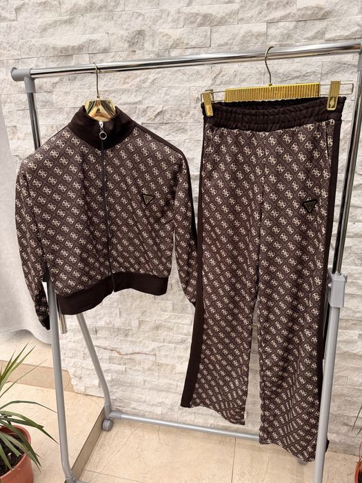 Compleu guess dama calitate premium