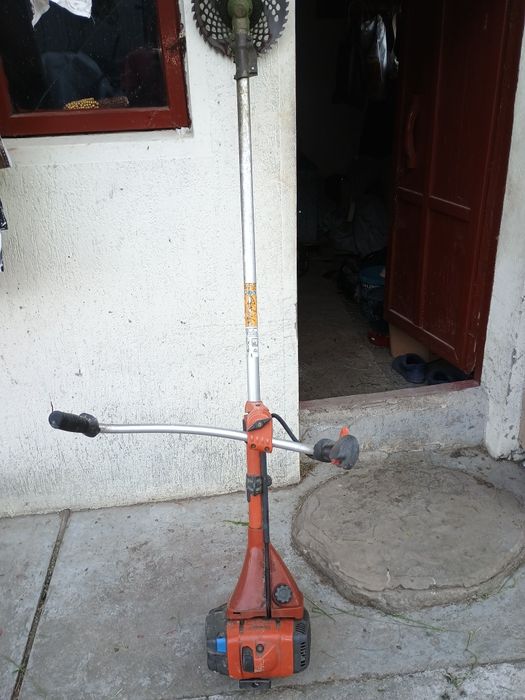 Motocoasă huksvarna de vânzare