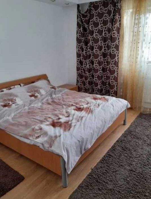 Дава се под наем Тристаен апартамент в Пловдив, Младежки Хълм - 75 кв.м за 188.7 € - Снимка #2