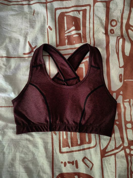 Спортни сутиени, Корсети и Сутиени. Различни модели.