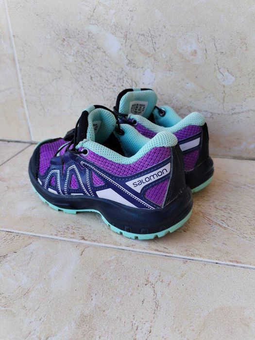 Salomon KICKA J - детски маратонки