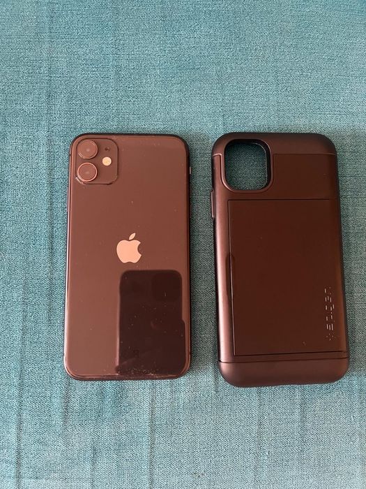 Vand Iphone 11 black 128gb