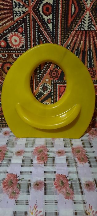 Детский круг на унитаз.